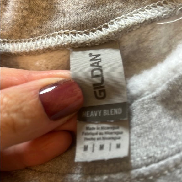 Gildan Gray and Pink Minnie Mouse Crewneck - Picture 2 of 6